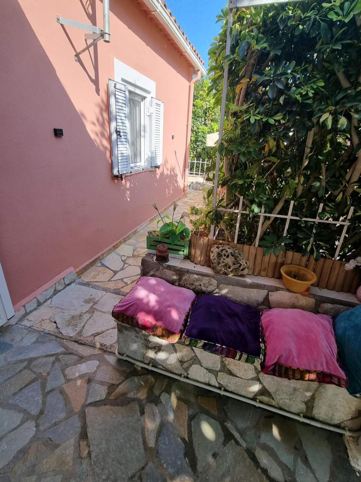 Toulas House Casa vacanze *