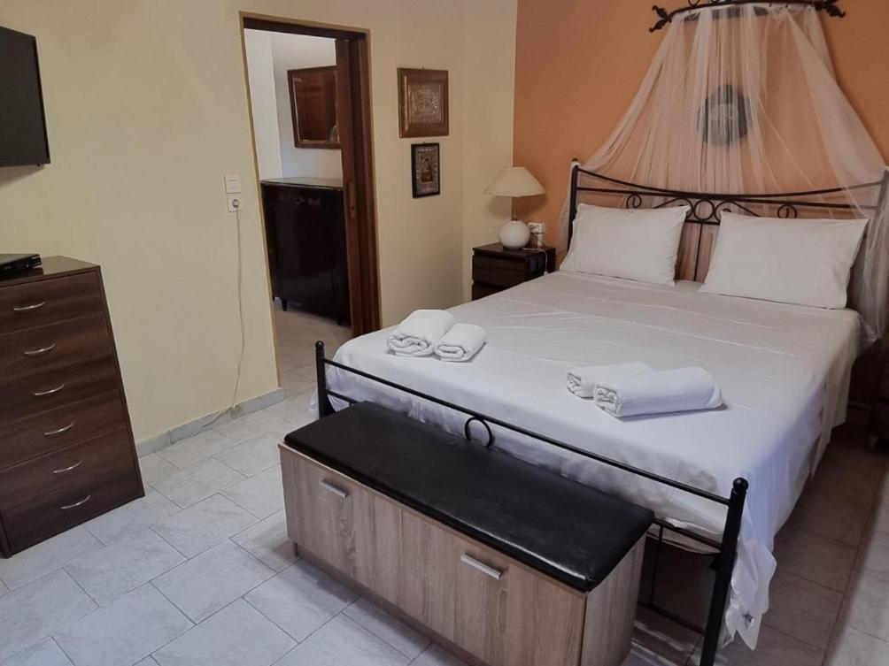 Toulas House Divarata